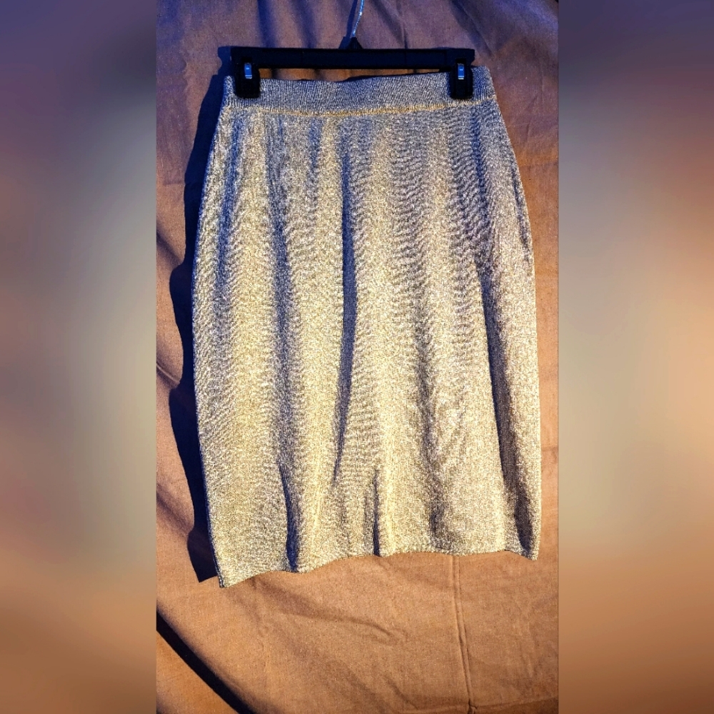 VNTG Suzelle metallic knit skirt